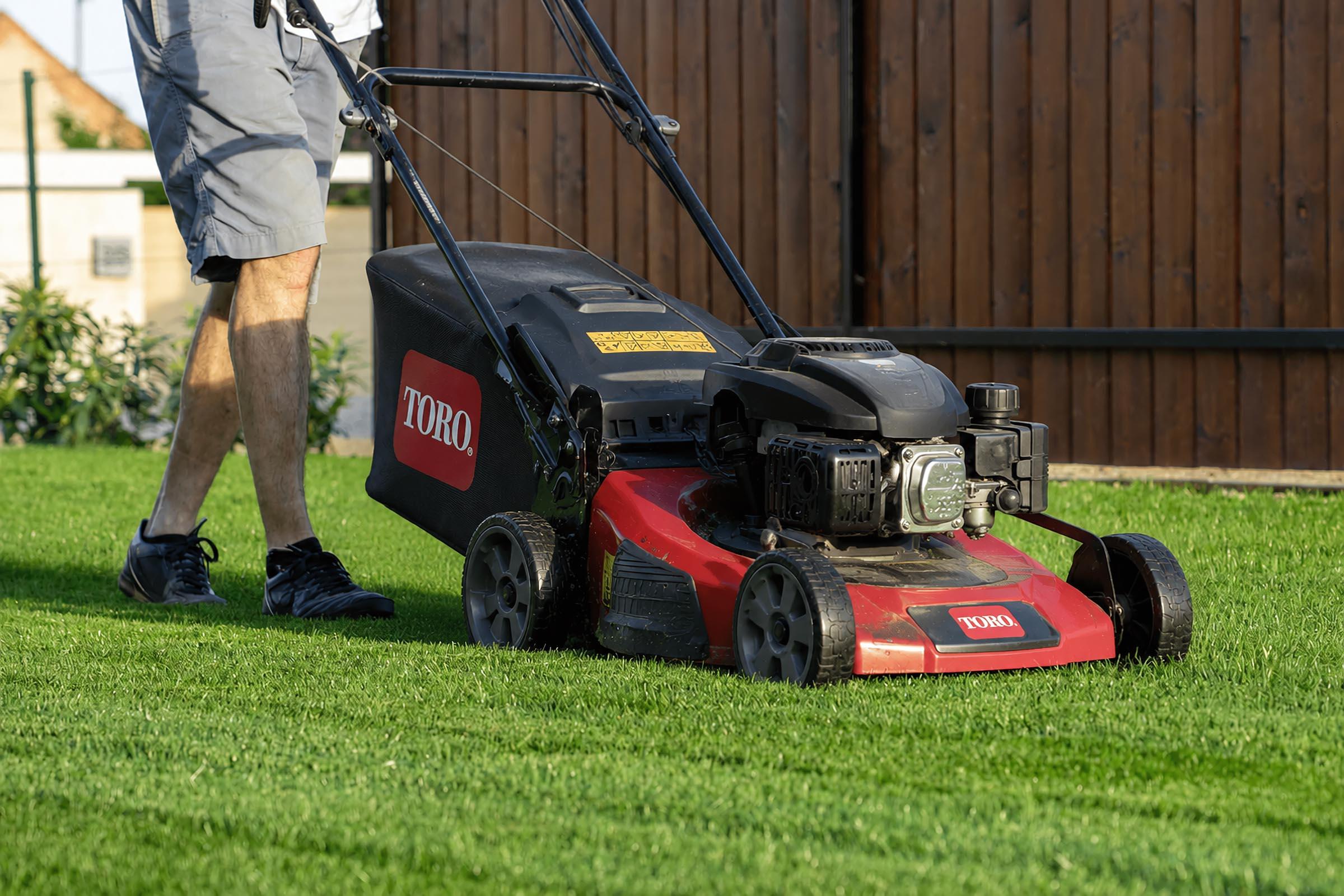 Lawn Mowing, service at Bill's Ground Care
